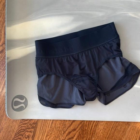 Lululemon I 4 - Picture 10 of 16